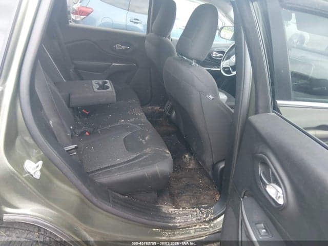 2019 JEEP CHEROKEE LATITUDE 4X4 8