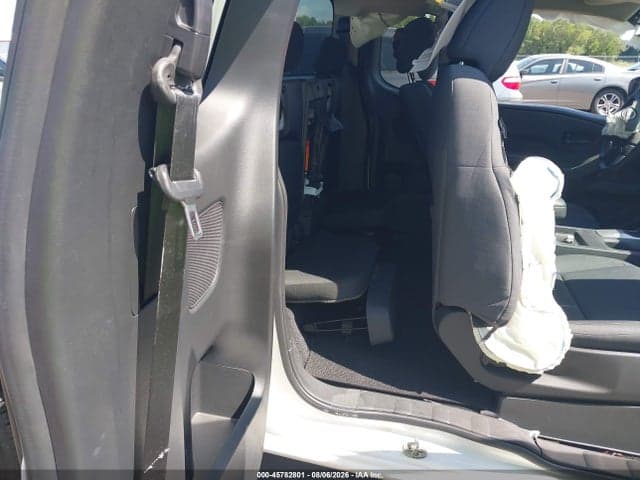 2025 NISSAN FRONTIER KING CAB S 4X2 8