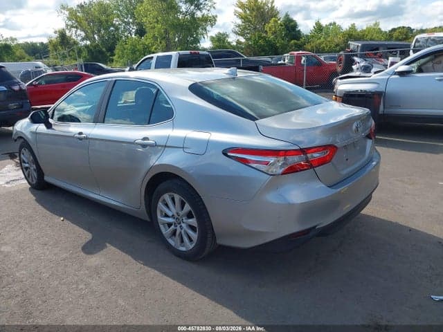 2019 TOYOTA CAMRY LE 3
