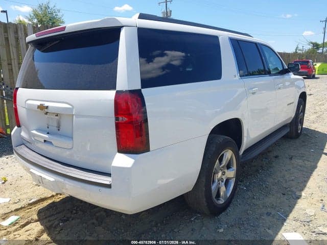 2017 CHEVROLET SUBURBAN LT 4