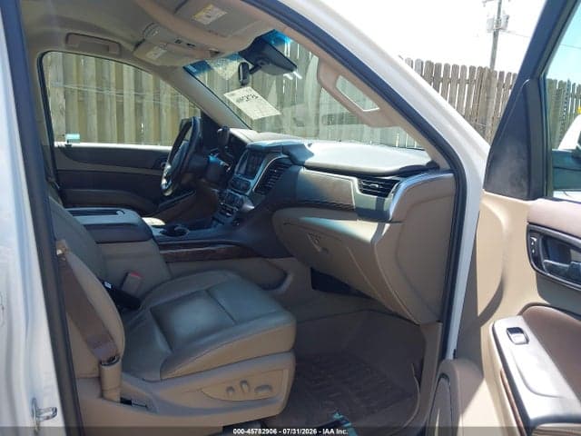 2017 CHEVROLET SUBURBAN LT 5