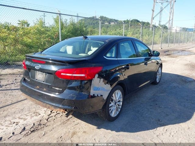 2018 FORD FOCUS TITANIUM 4
