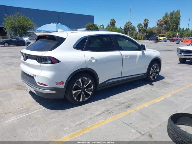2023 VINFAST VF 8 PLUS 4