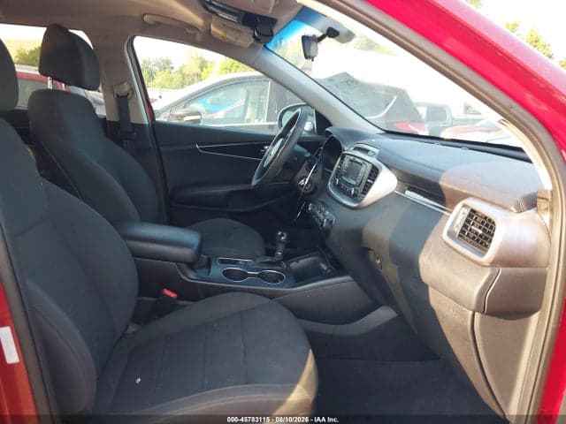 2017 KIA SORENTO 2.4L LX 5