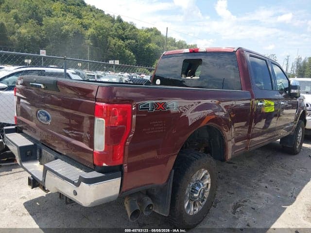 2017 FORD F-250 XLT 4