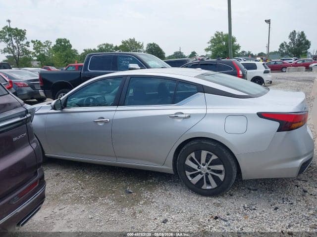 2020 NISSAN ALTIMA S FWD 14