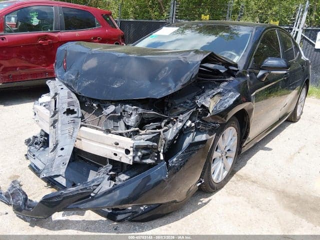 2018 TOYOTA CAMRY LE 2