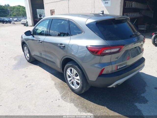 2023 FORD ESCAPE 3