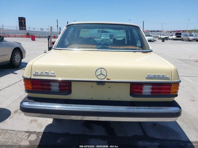1979 MERCEDES-BENZ 240D SERIES 16