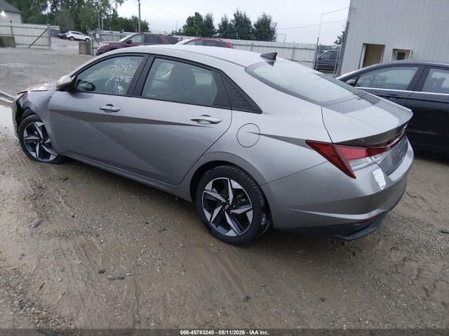 2023 HYUNDAI ELANTRA SEL 3