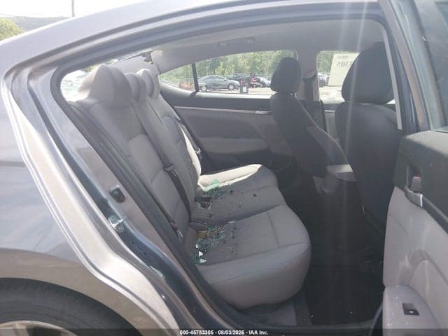2020 HYUNDAI ELANTRA SEL 8