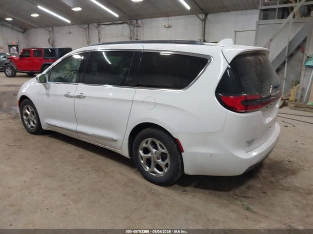 2022 CHRYSLER PACIFICA LIMITED 3