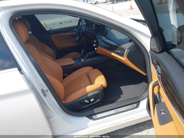 2021 BMW 530E XDRIVE 5