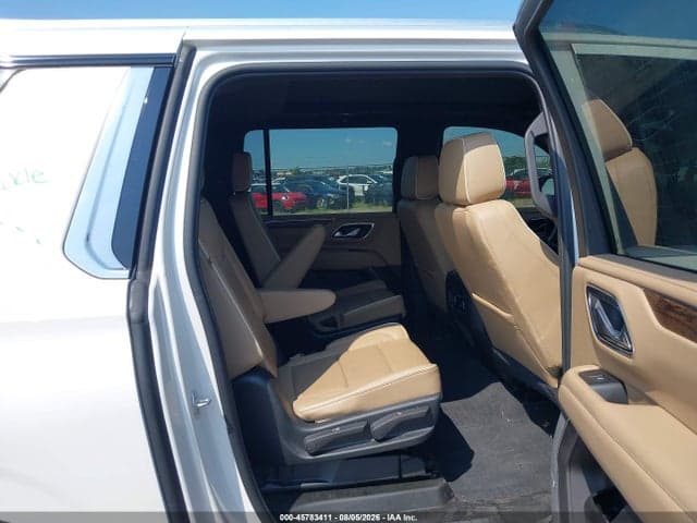 2021 CHEVROLET SUBURBAN 4WD PREMIER 8
