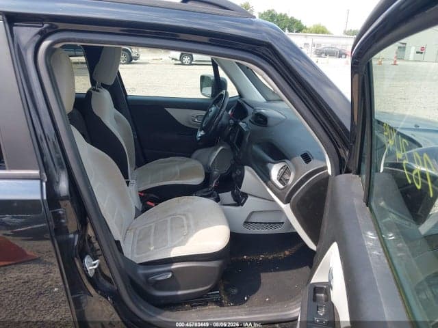 2018 JEEP RENEGADE LATITUDE 4X4 5
