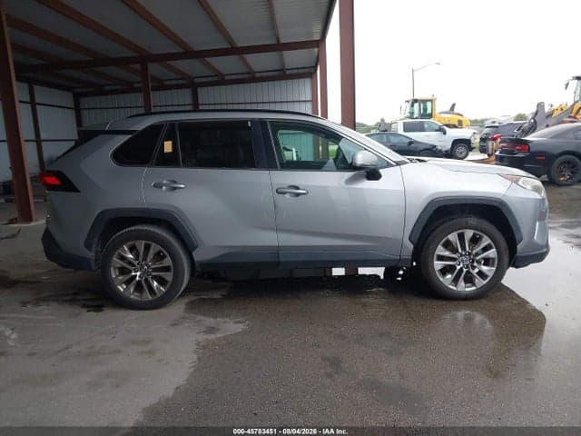2021 TOYOTA RAV4 XLE PREMIUM 13