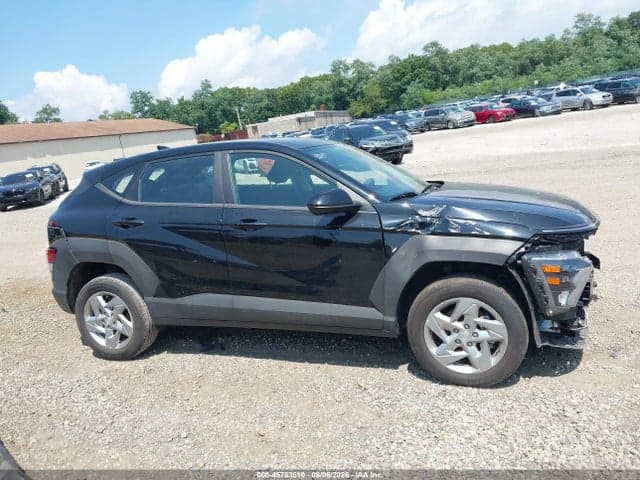 2025 HYUNDAI KONA SE 13