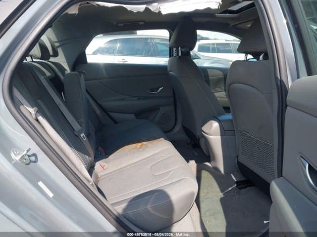 2021 HYUNDAI ELANTRA SEL 8