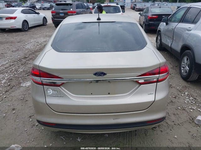 2017 FORD FUSION SE 16