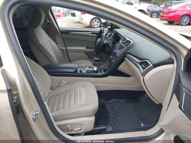 2017 FORD FUSION SE 5