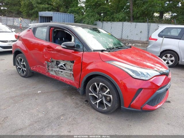 2020 TOYOTA C-HR XLE - 1
