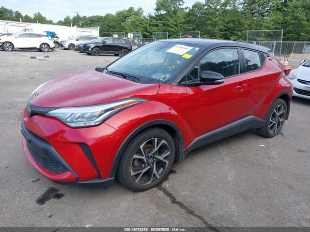 2020 TOYOTA C-HR XLE 2