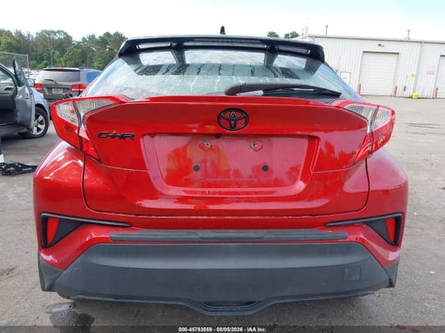 2020 TOYOTA C-HR XLE 16