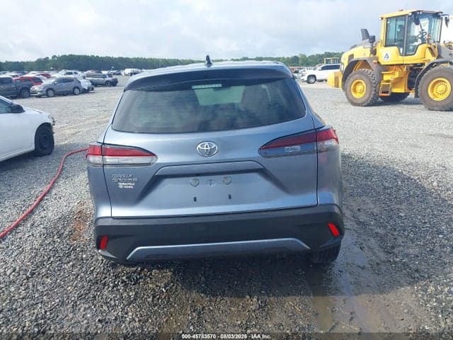 2026 TOYOTA COROLLA CROSS L 17