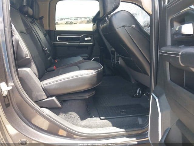 2022 RAM 2500 LARAMIE 4X4 6'4 BOX 8