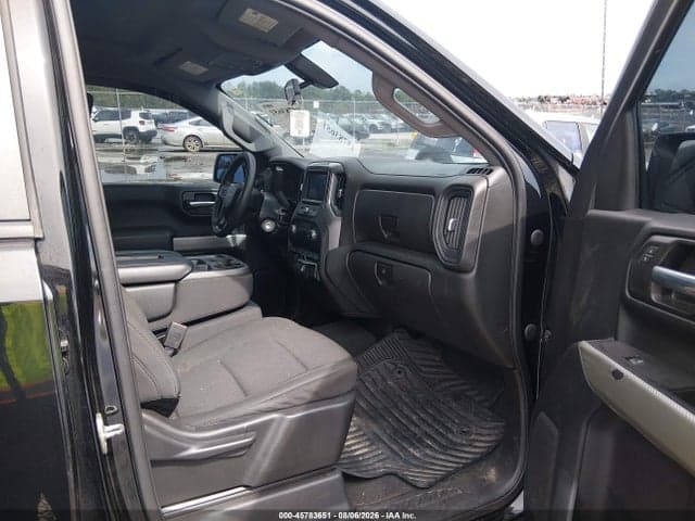 2021 CHEVROLET SILVERADO 1500 4WD STANDARD BED CUSTOM 5