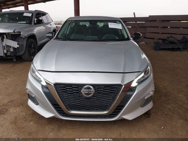 2022 NISSAN ALTIMA SR FWD 13