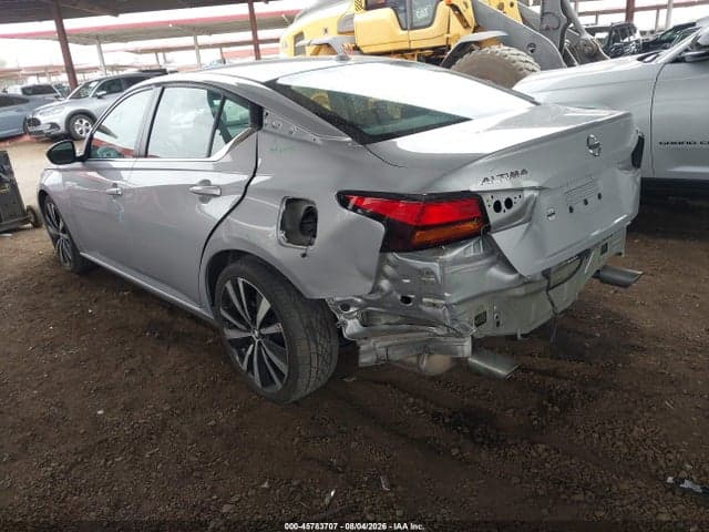 2022 NISSAN ALTIMA SR FWD 3