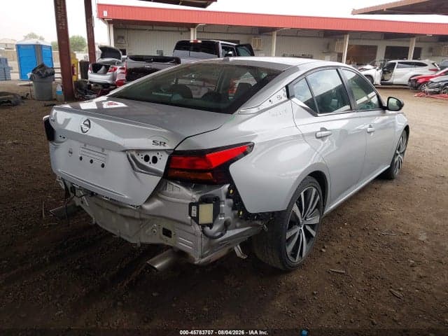2022 NISSAN ALTIMA SR FWD 4