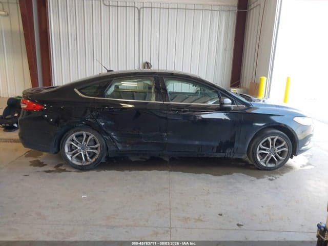 2017 FORD FUSION SE 13