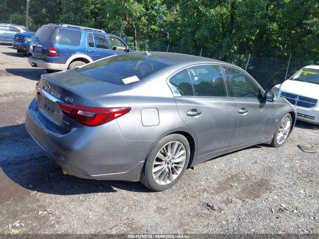 2018 INFINITI Q50 3.0T LUXE 4