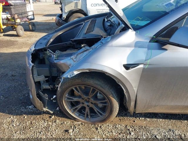 2025 TESLA MODEL Y LONG RANGE DUAL MOTOR ALL-WHEEL DRIVE 6