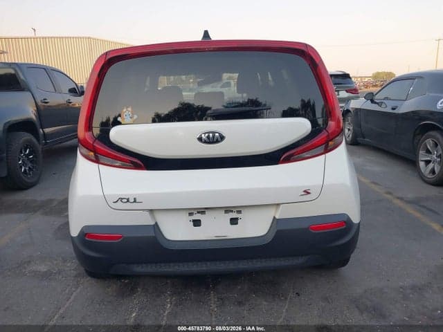 2021 KIA SOUL S 16