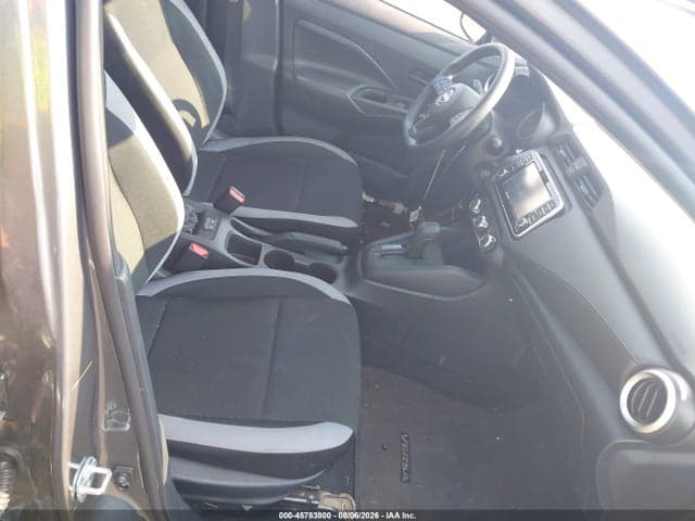2025 NISSAN VERSA 1.6 S 5