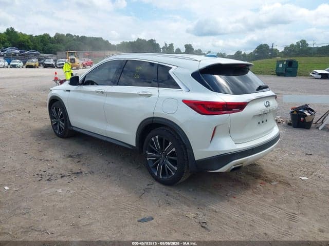 2021 INFINITI QX50 LUXE 3