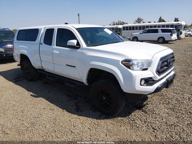 2022 TOYOTA TACOMA SR5 V6