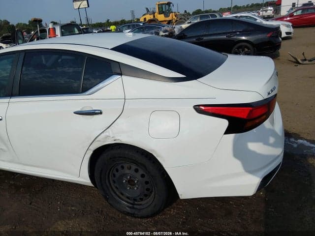 2019 NISSAN ALTIMA 2.5 S 18
