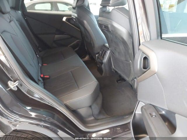 2025 BMW X3 30 XDRIVE 8
