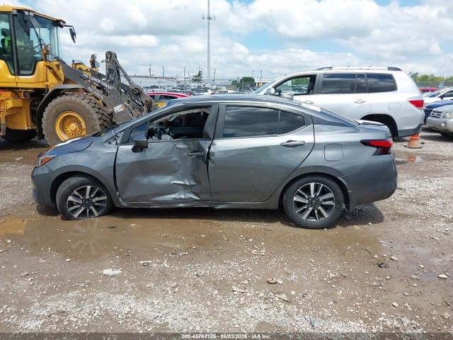 2025 NISSAN VERSA 1.6 SV 14