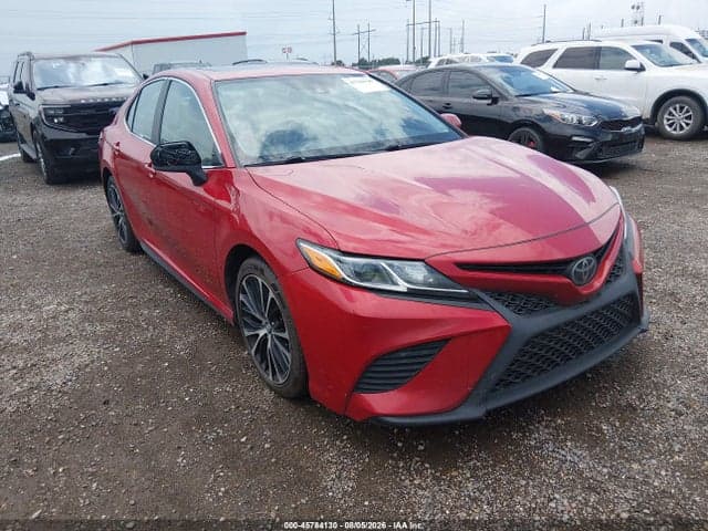 2020 TOYOTA CAMRY SE - 1