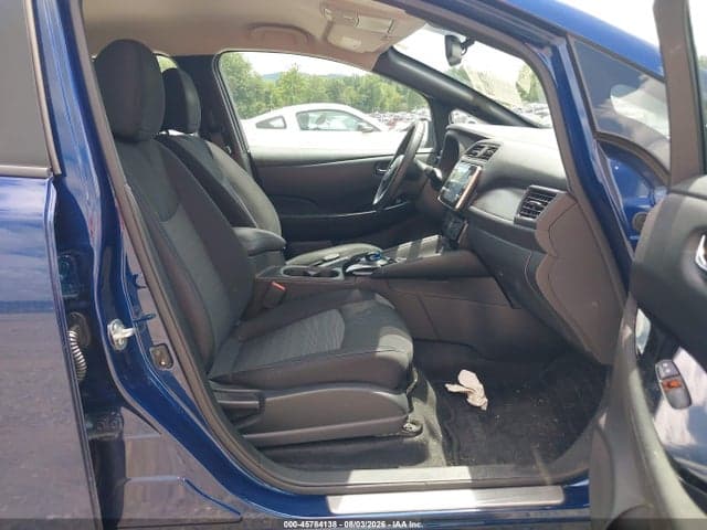 2024 NISSAN LEAF SV PLUS 5
