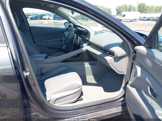 2022 HYUNDAI ELANTRA SEL 5