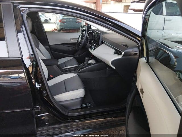 2025 TOYOTA COROLLA LE 5