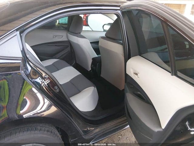 2025 TOYOTA COROLLA LE 8