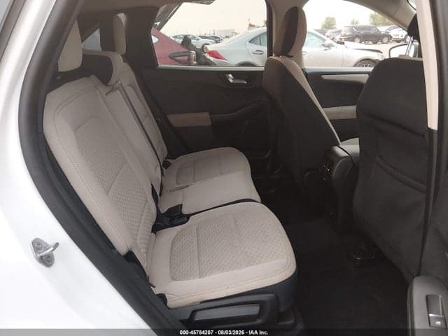 2020 FORD ESCAPE SE 8