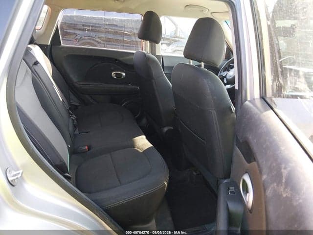 2018 KIA SOUL + 8